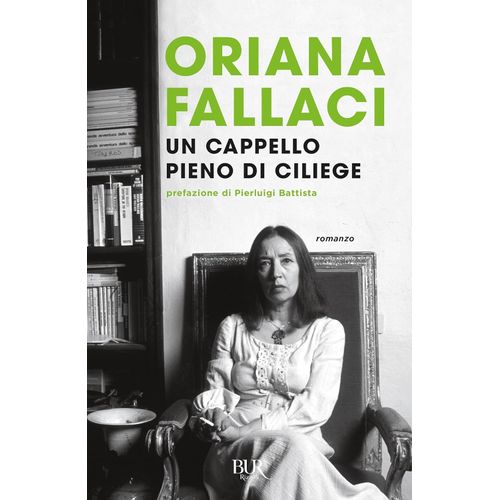 UN CAPPELLO PIENO DI CILIEGE