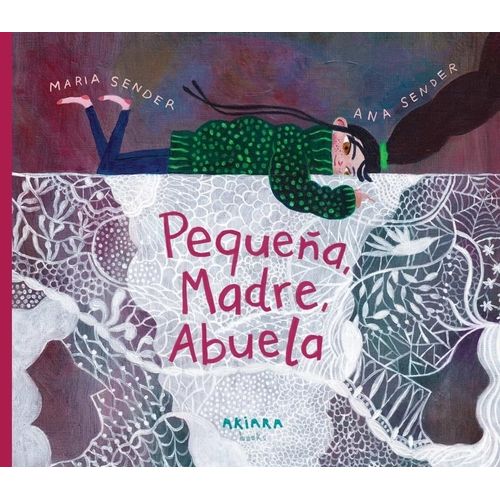 PEQUEÑA, MADRE, ABUELA